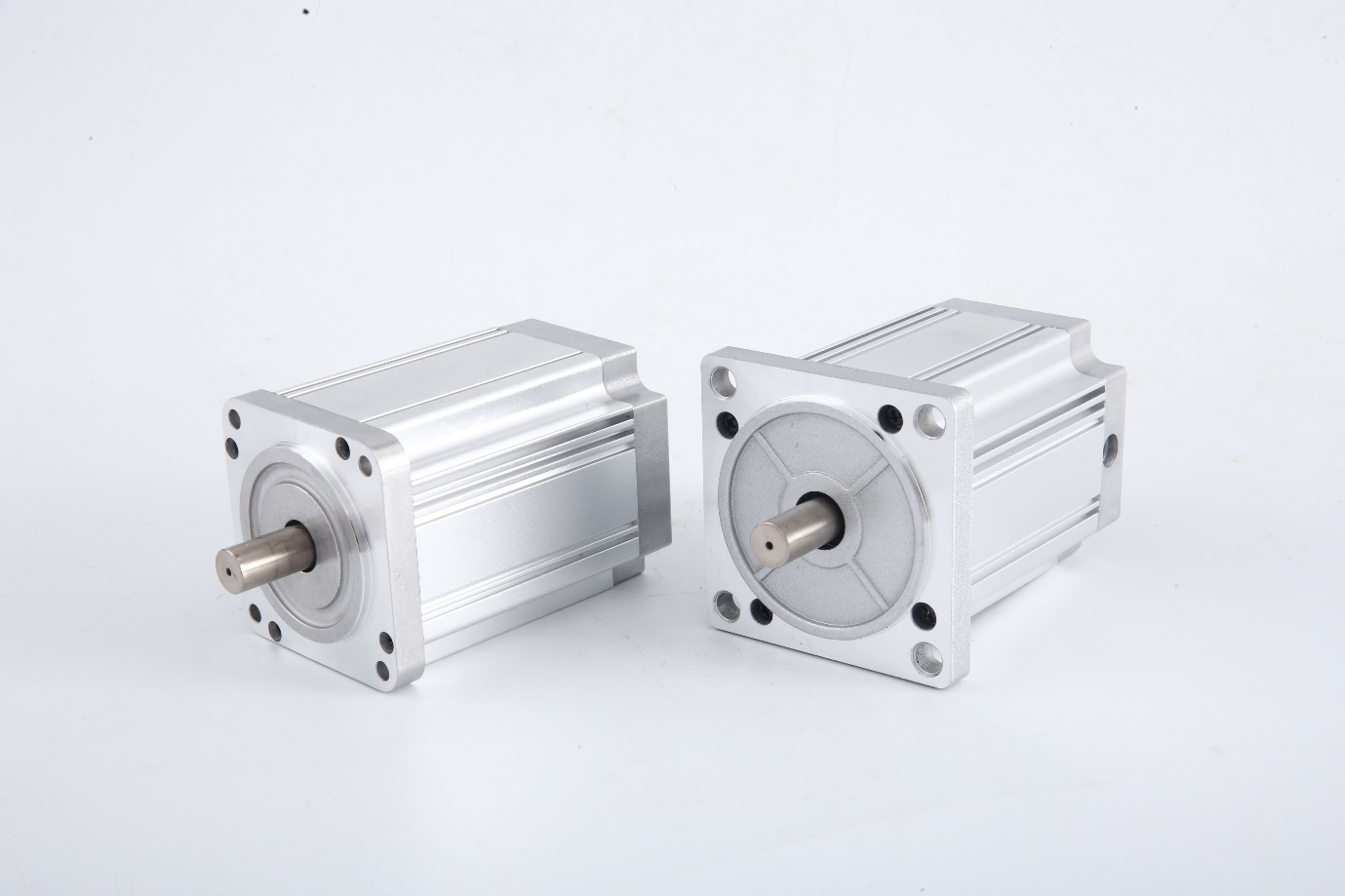 80系列直流無(wú)刷電機(jī)150W-1000W